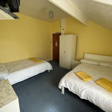 בלקפול Glenroyd Guesthouse מראה חיצוני תמונה