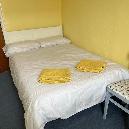 בלקפול Glenroyd Guesthouse מראה חיצוני תמונה