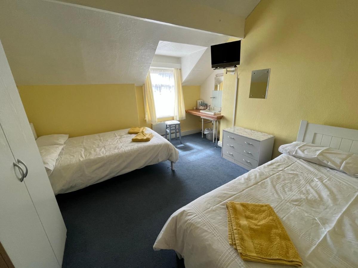 בלקפול Glenroyd Guesthouse מראה חיצוני תמונה