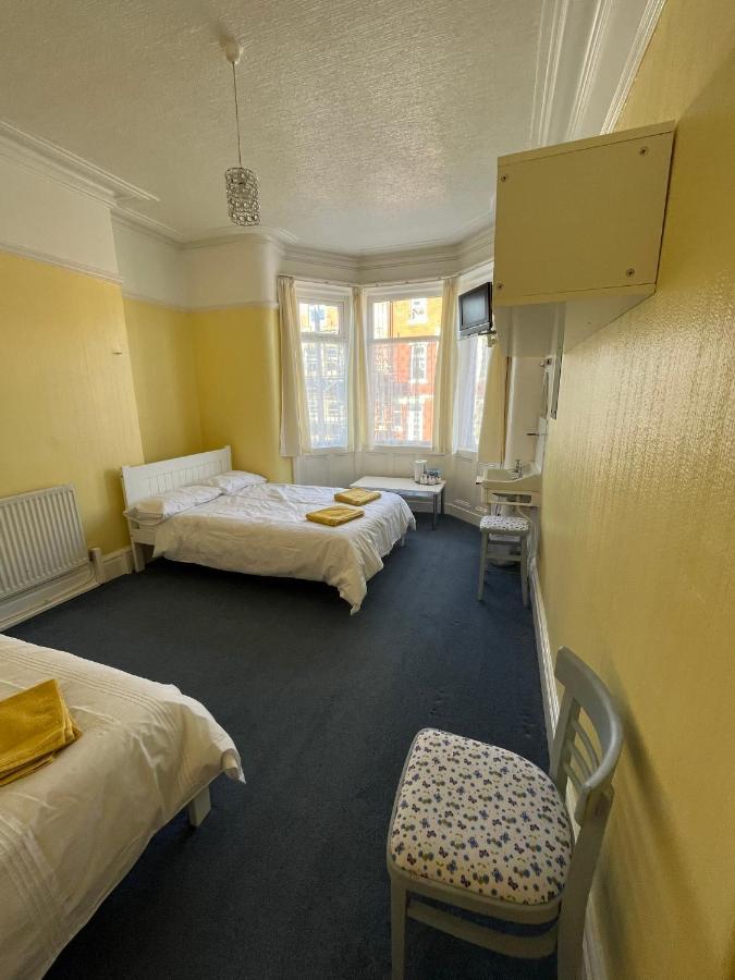 בלקפול Glenroyd Guesthouse מראה חיצוני תמונה